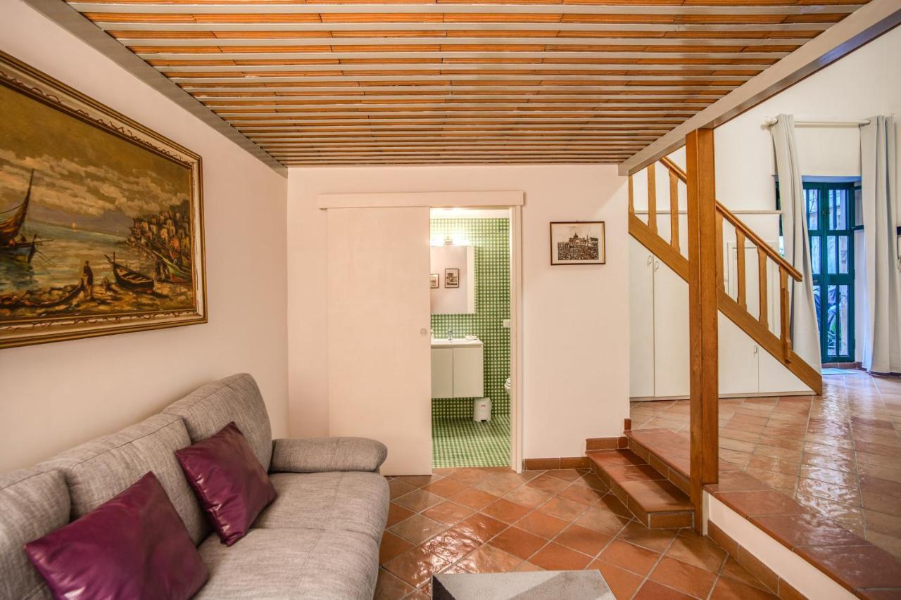 Le Case Di Andrea - Nel Cuore Di Trastevere Rome Bagian luar foto